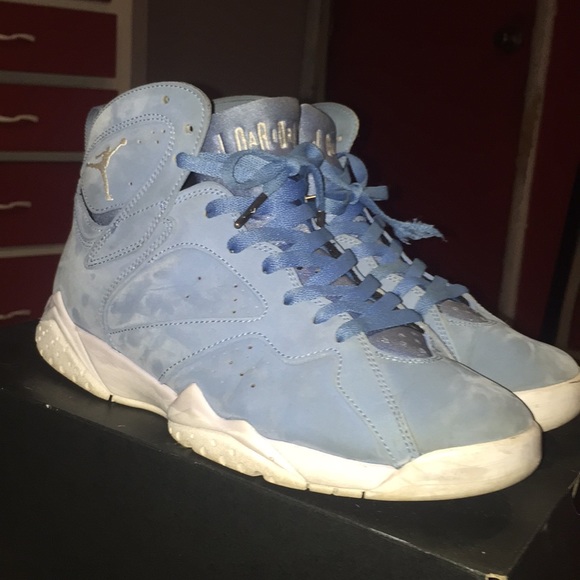 Jordan 7 Pantone - Picture 1 of 5